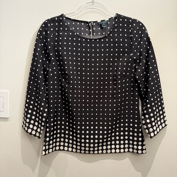 J. Crew Tops - J. Crew White & Black Polka Dot Women's Blouse 3 Quarter Length Sleeve Size XS